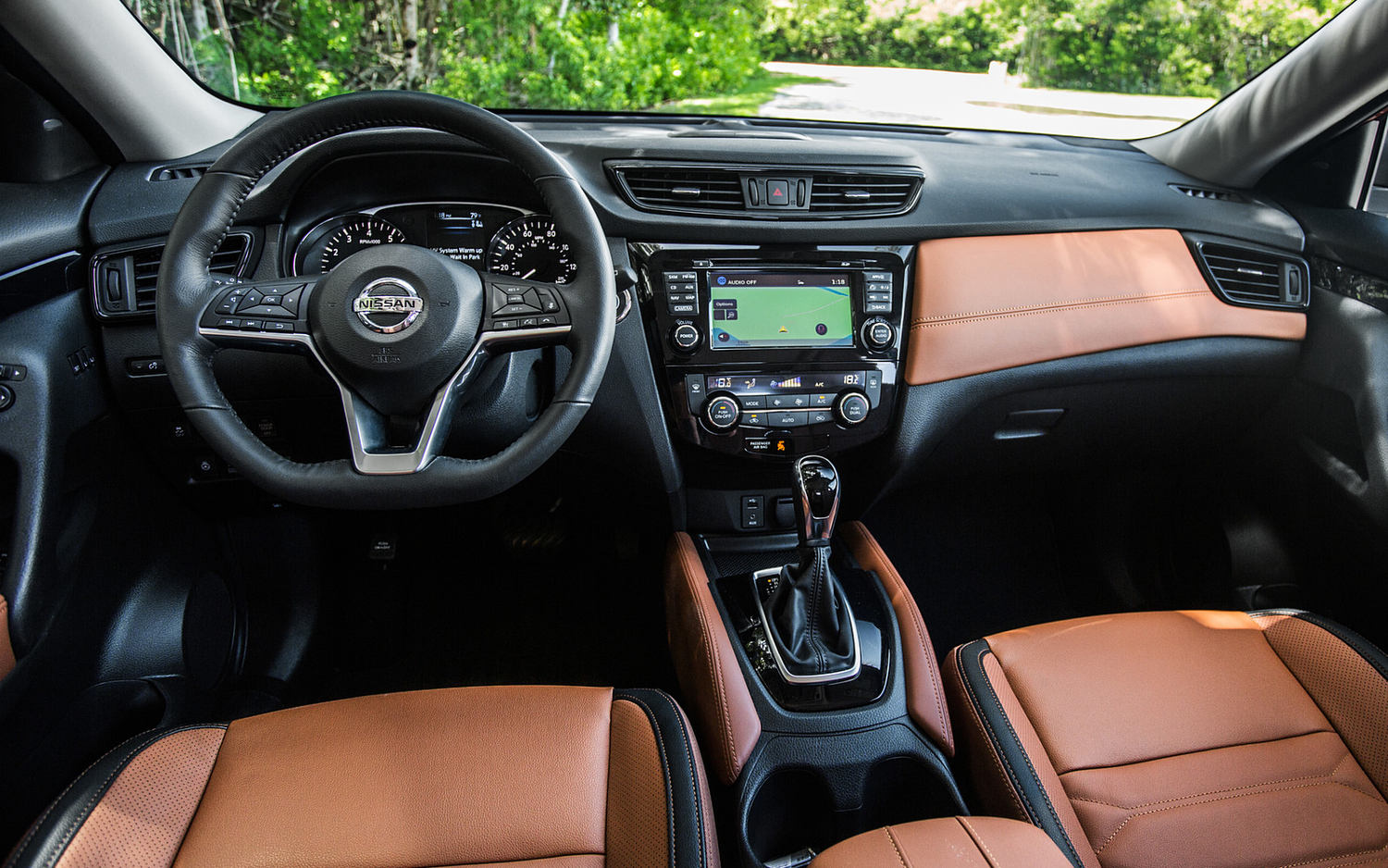 Comparison Nissan XTrail Ti 2017 vs Nissan Rogue 2017 SUV Drive